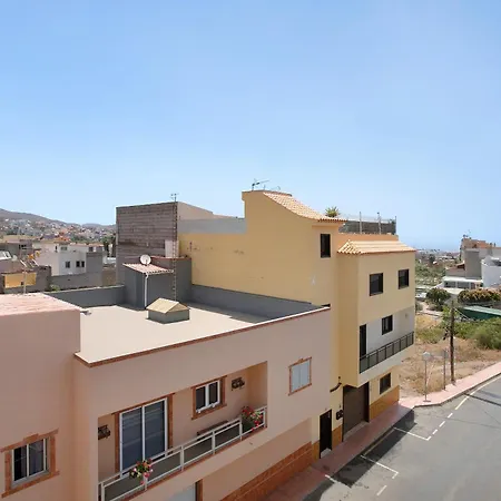 Atico Garajonay Apartment *